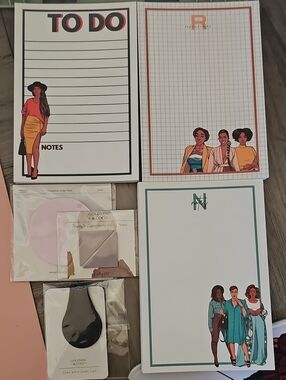 Stylish Illustrated Women Notepad Set — Multi-Color NEW